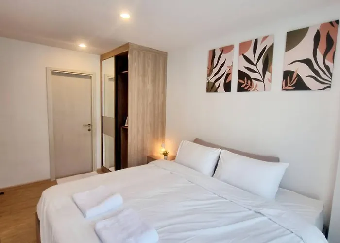 1 ห้องนอน ใกล้บีทีเอสอ่อนนุช สายสีเขียว ที่นอนking Size วิวสระว่ายน้ำ Apartment